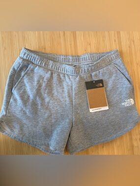 The North Face Girls Gray Sweat Shorts Athletic Sz XL 3.5" NEW Lounge Summer